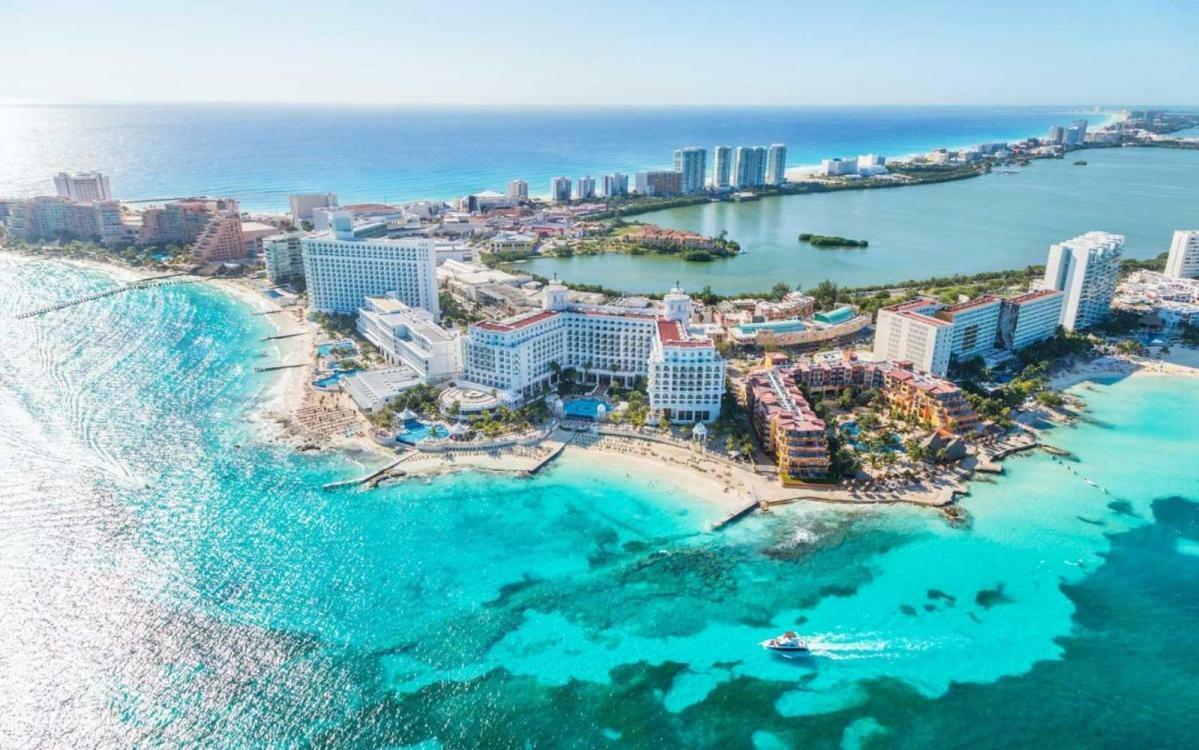 Depas Flamboyan Centro De Cancun D3 Exterior photo